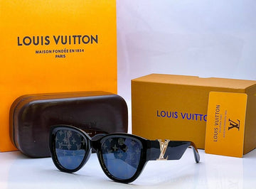 Louis Vuitton Sunglasses 8365