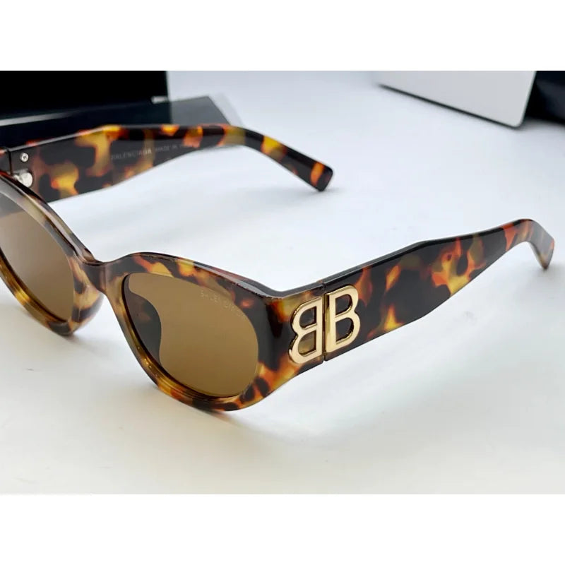 Balenciaga sunglasses women in pakistan