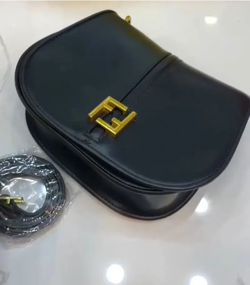 FENDI SUNSHINE LOGO Black Color