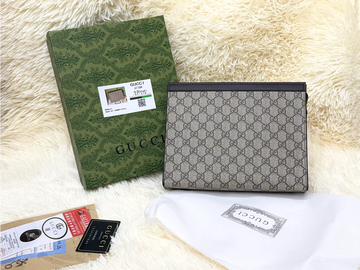Gucci Beige GG Monogram Classic Zip Pouch
