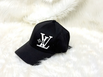 Louis Vuitton Cap (Black)