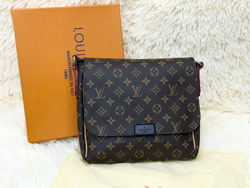 Louis Vuitton Monogram Brown Flap Messenger Crossbody Bag