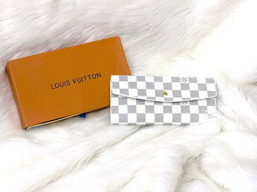 Louis Vuitton Sarah Wallet in Damier Azur Canvas