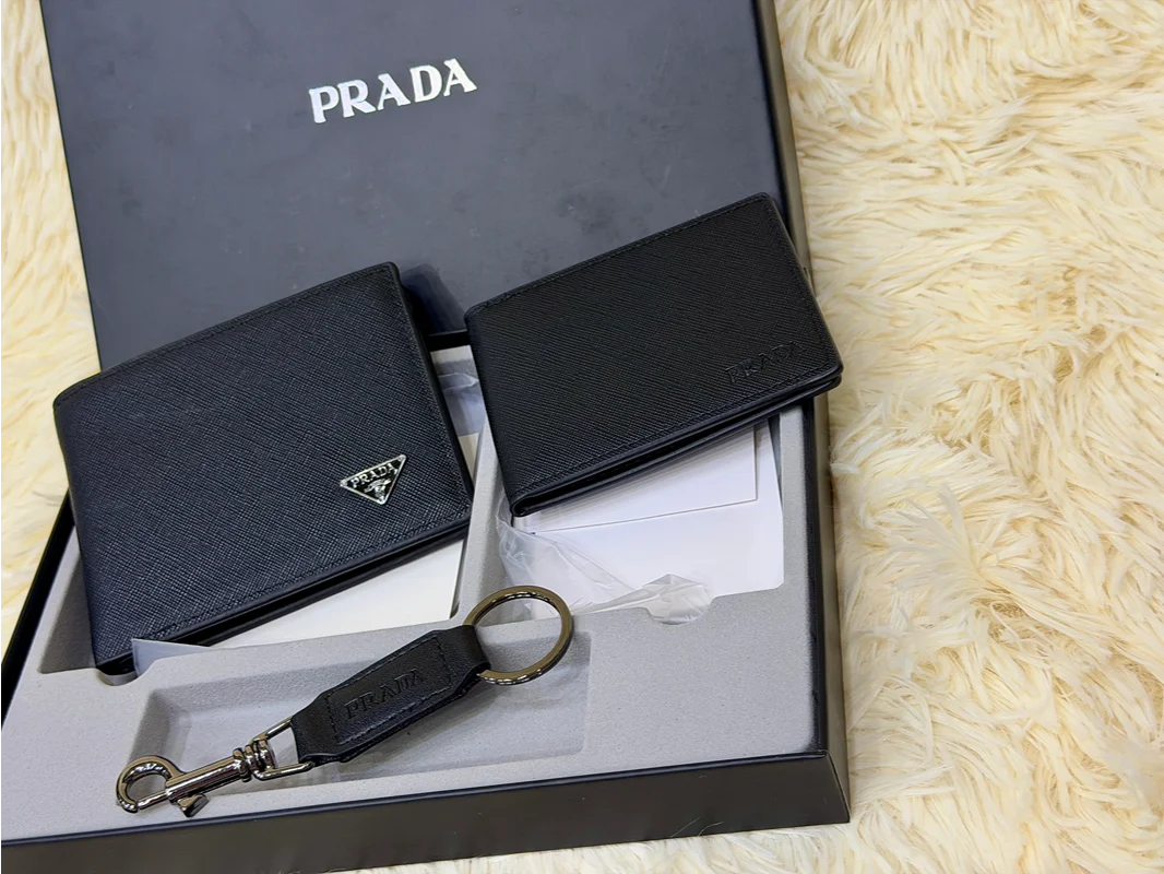 Prada Black Saffiano Bifold Wallet Gift Set with Card Holder & Keychain