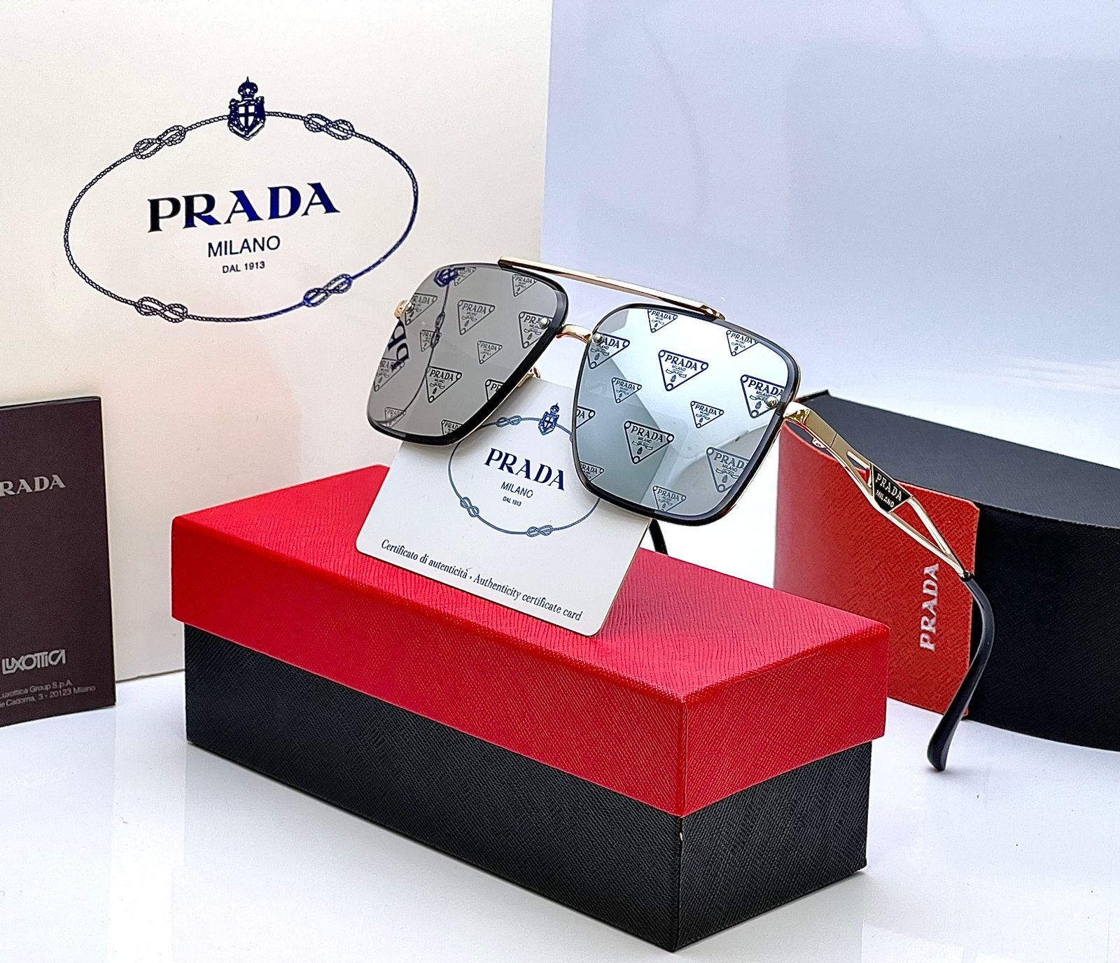 Prada 17439 P1