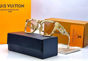 Louis Vuitton Square VS1