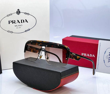 Prada 53 P1
