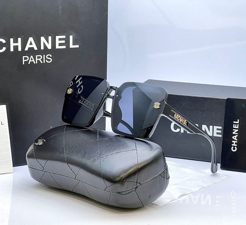 Chanel Sunglass CS005