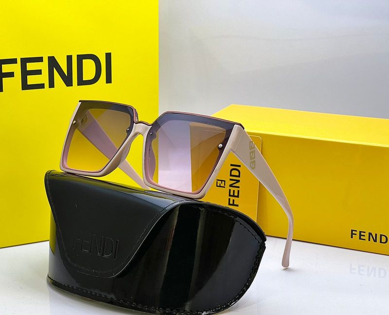 Fendi Sunglass FS7