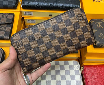 Louis Vuitton Ladies Wallet WL6